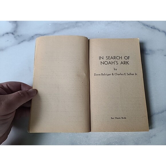 In Search Of Noah's Ark By Dave Balsiger And Charles E. Sellier,JR. Paperback - Picture 3 of 10